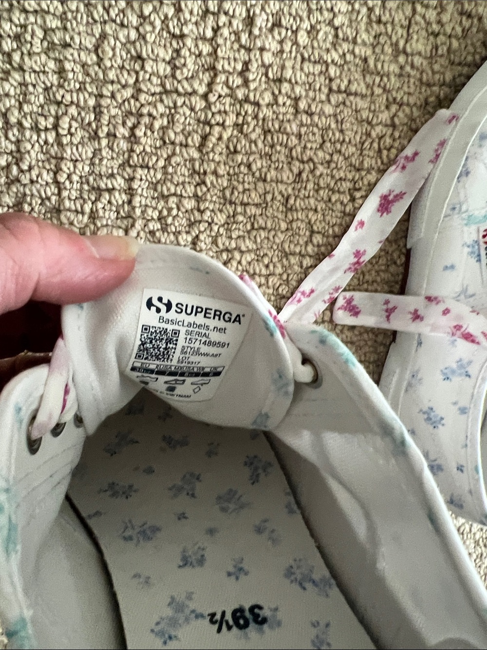 Superga Womens Size 39.5 (8.5 US) White Canvas Sneakers with Pink Floral Accents - Picture 5 of 6